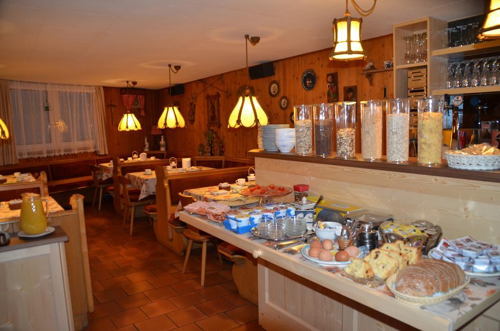 Garni Ossi Acomodação com café da manhã Santa Cristina Val Gardena Exterior foto