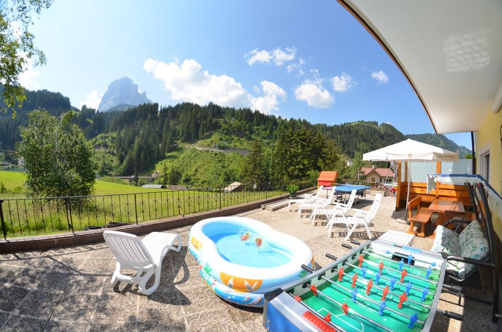 Garni Ossi Acomodação com café da manhã Santa Cristina Val Gardena Exterior foto